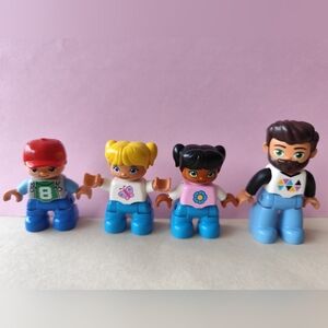 LEGO Duplo figures lot of 4